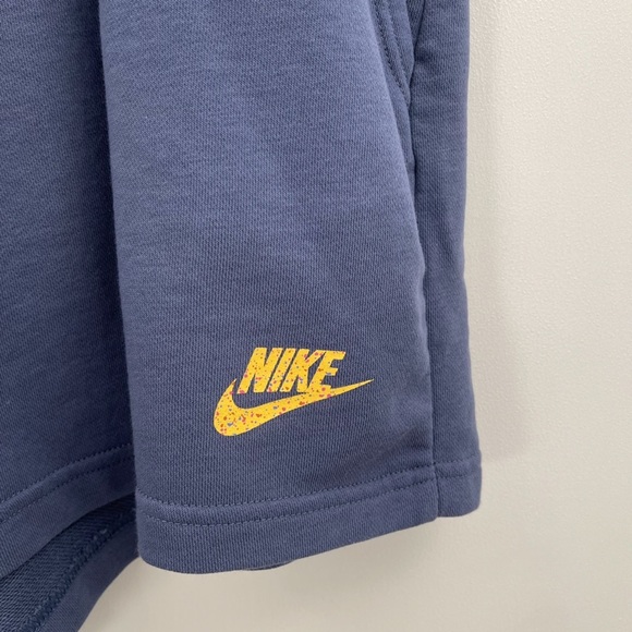 Nike Sportswear French Terry Icon Clash Shorts Plus Size 2X - Picture 4 of 8